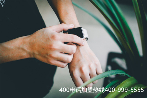 (400的服務電話)(400電話怎么實現全天候服務的)